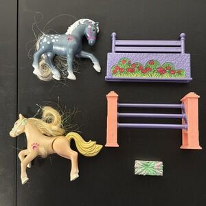1994 Littlest Pet Shop Sparkling Pony Pairs Champion Ponies with Jumping Contest